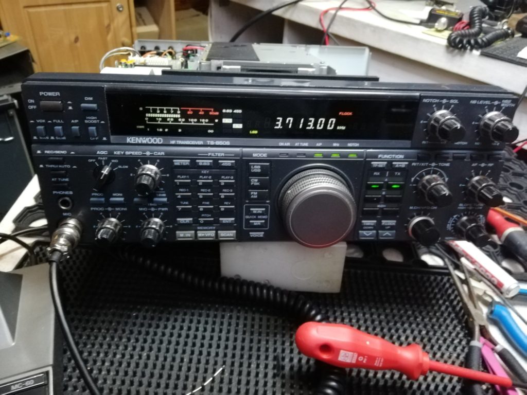 Kenwood TS850s Local Unit Amateur Radio Station DG1ABY